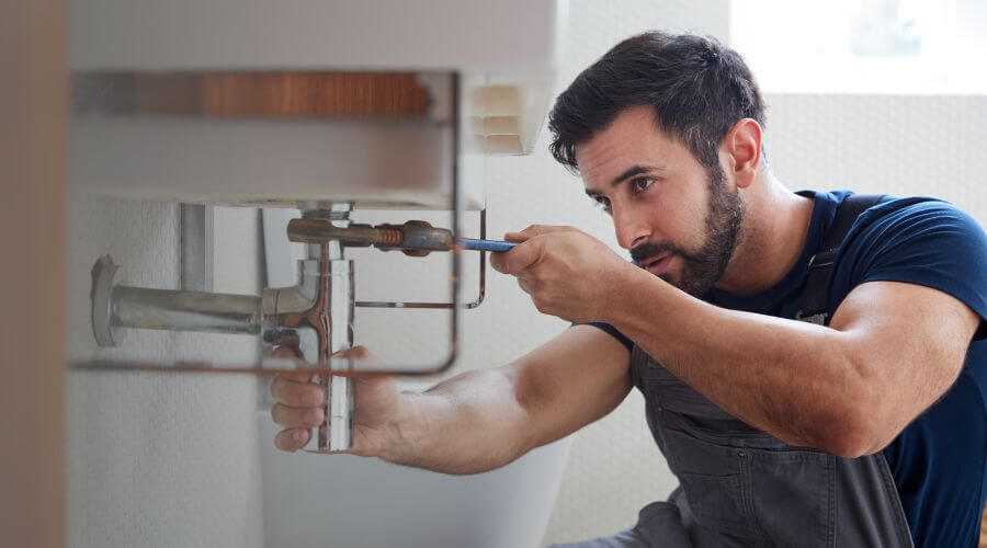 Hot water issue at sink in Greensboro, IN